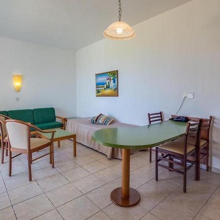 أيا نابا Panas Villas المظهر الخارجي الصورة